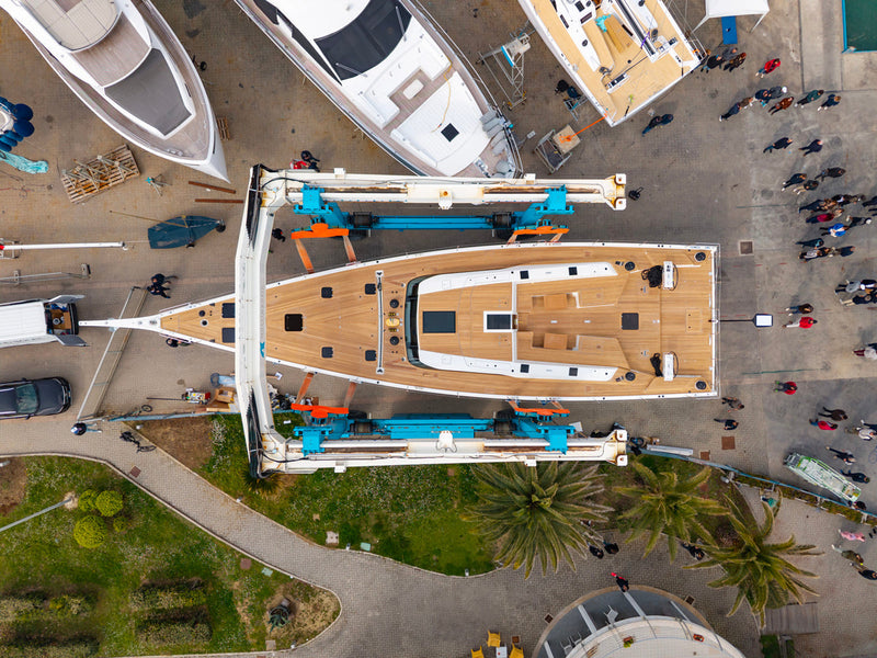 Grand Soleil Plus 80 Long Cruise su Giornale della Vela
