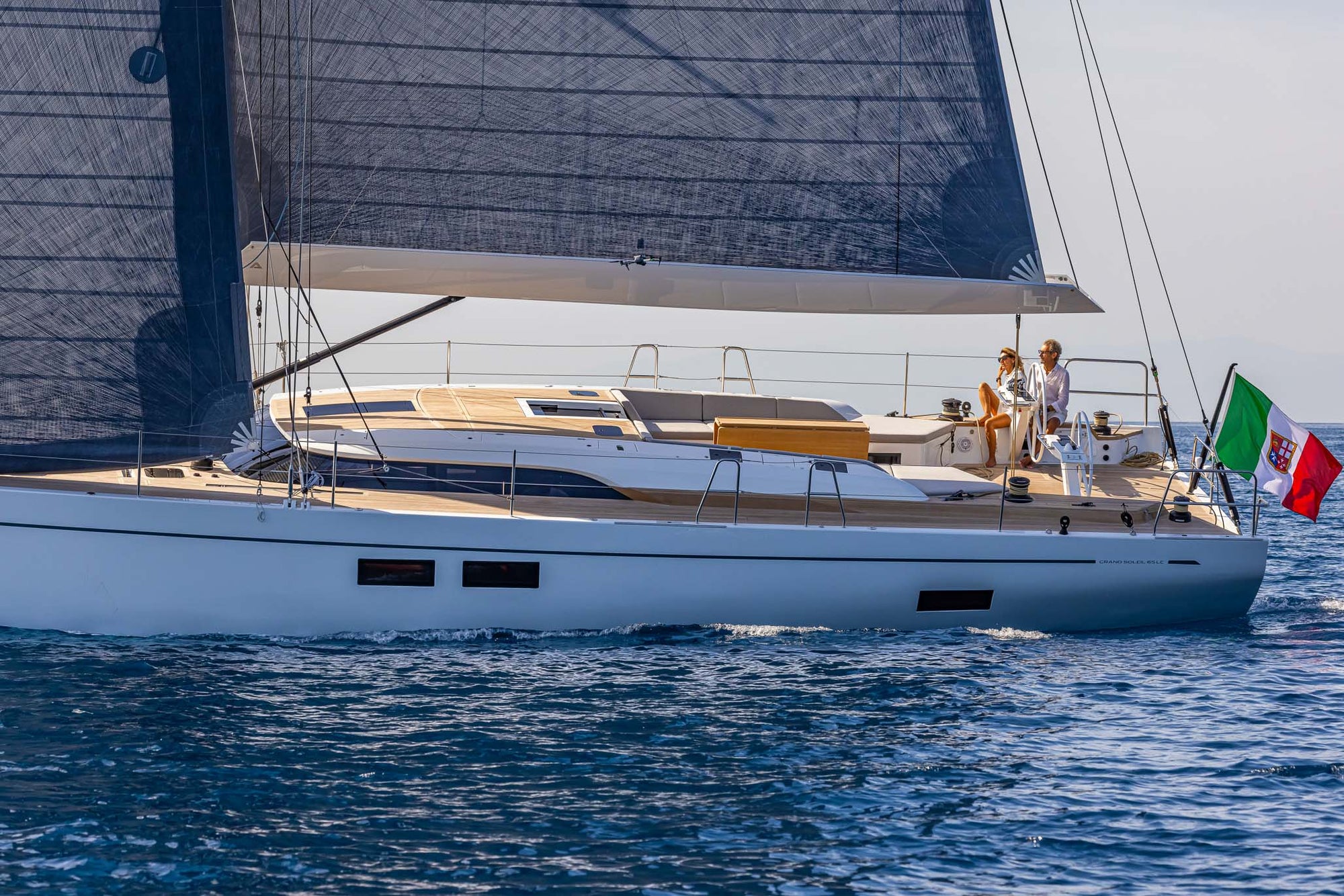 The Raised Saloon advantage: views and volumes