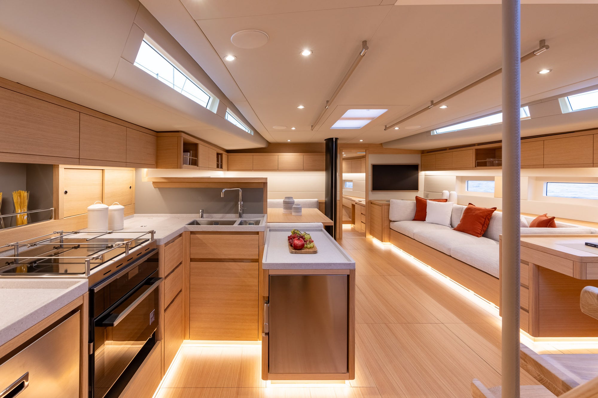 "Performance" interior layout